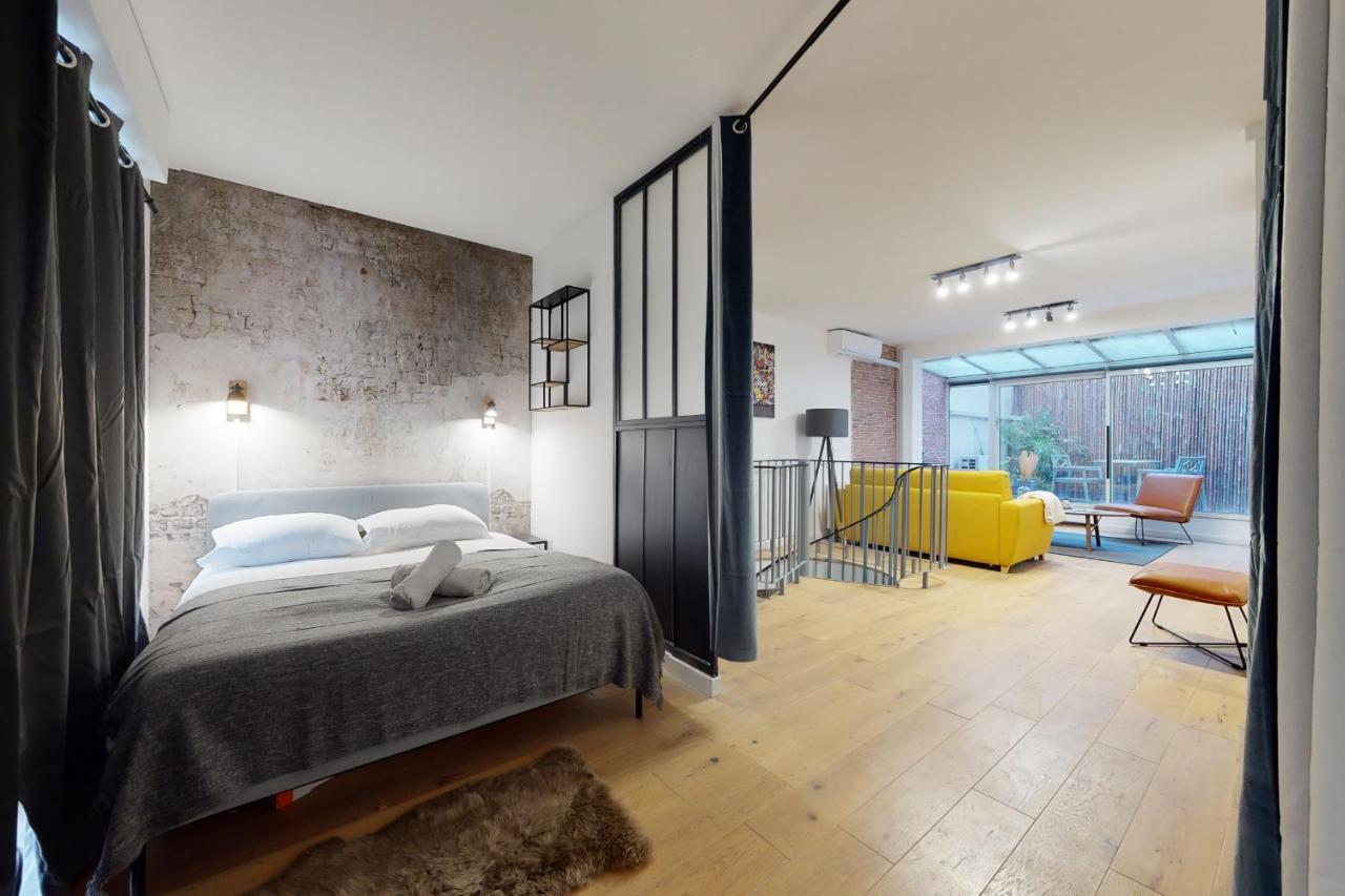 Superbe Loft Avec Patio - Tour Eiffel Apartment ปารีส ภายนอก รูปภาพ